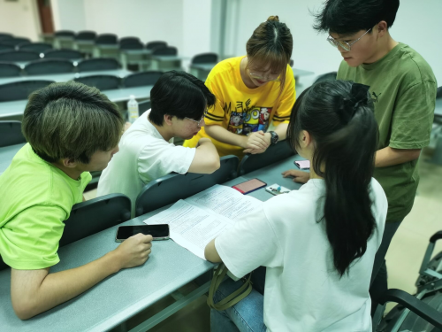 川农学子三下乡：助力党史文化宣传