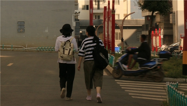 川农学子暑期社会实践，深入调研易地搬迁脱贫成果