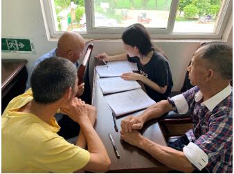 点击图片翻到下一页>> 下“眉”头,上心“投”——川农师生赴眉山开展调研活动
