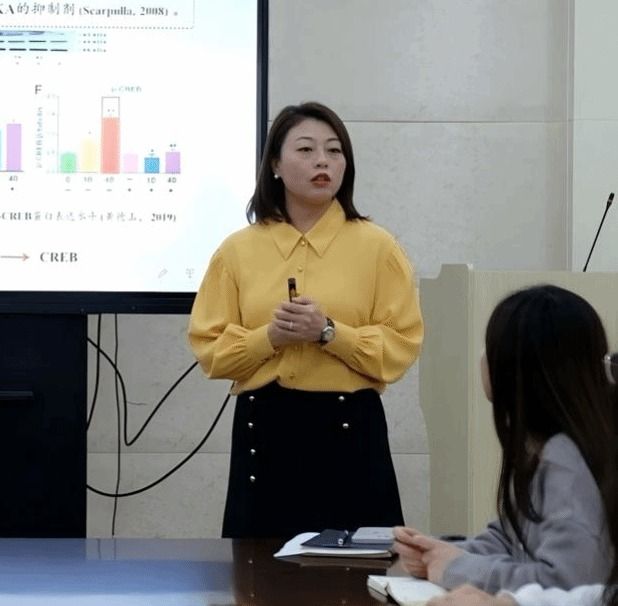 冯琳:在“小鱼儿的大世界”里书写师者大爱