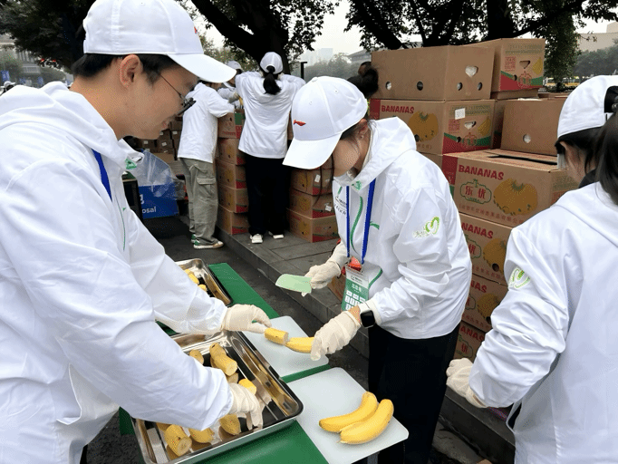 700余名川农“小青椒”助力“成马”