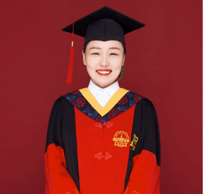 【优秀班主任】雷永佳：以科研滋养初心，以陪伴守望成长