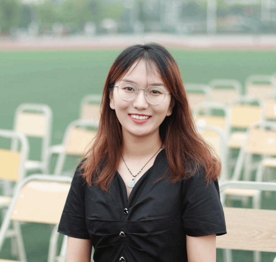 【研究生优秀标兵】赵艺菲：心上一字敢 甘愿作憨人